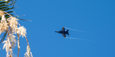 Blue Angels delight fans with high performance show at Great Florida Air Show